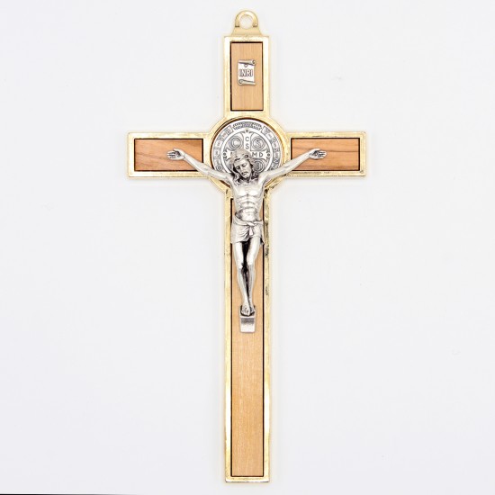 Cruzes e Crucifixos