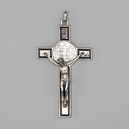 Cruzes e Crucifixos