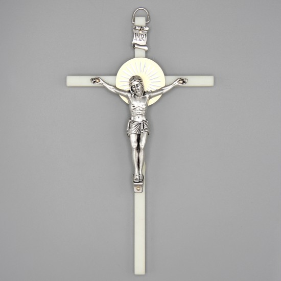 Cruzes e Crucifixos